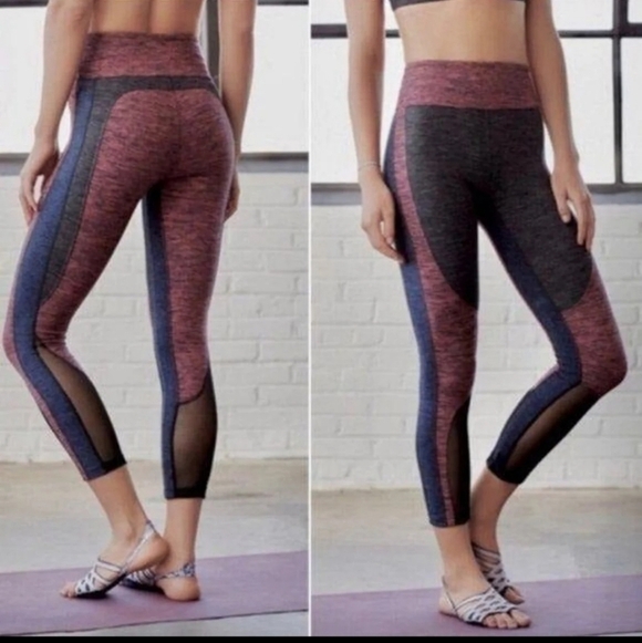 Free People Pants - FREE People Movement 3/4 Yoga Pants sz. XS
